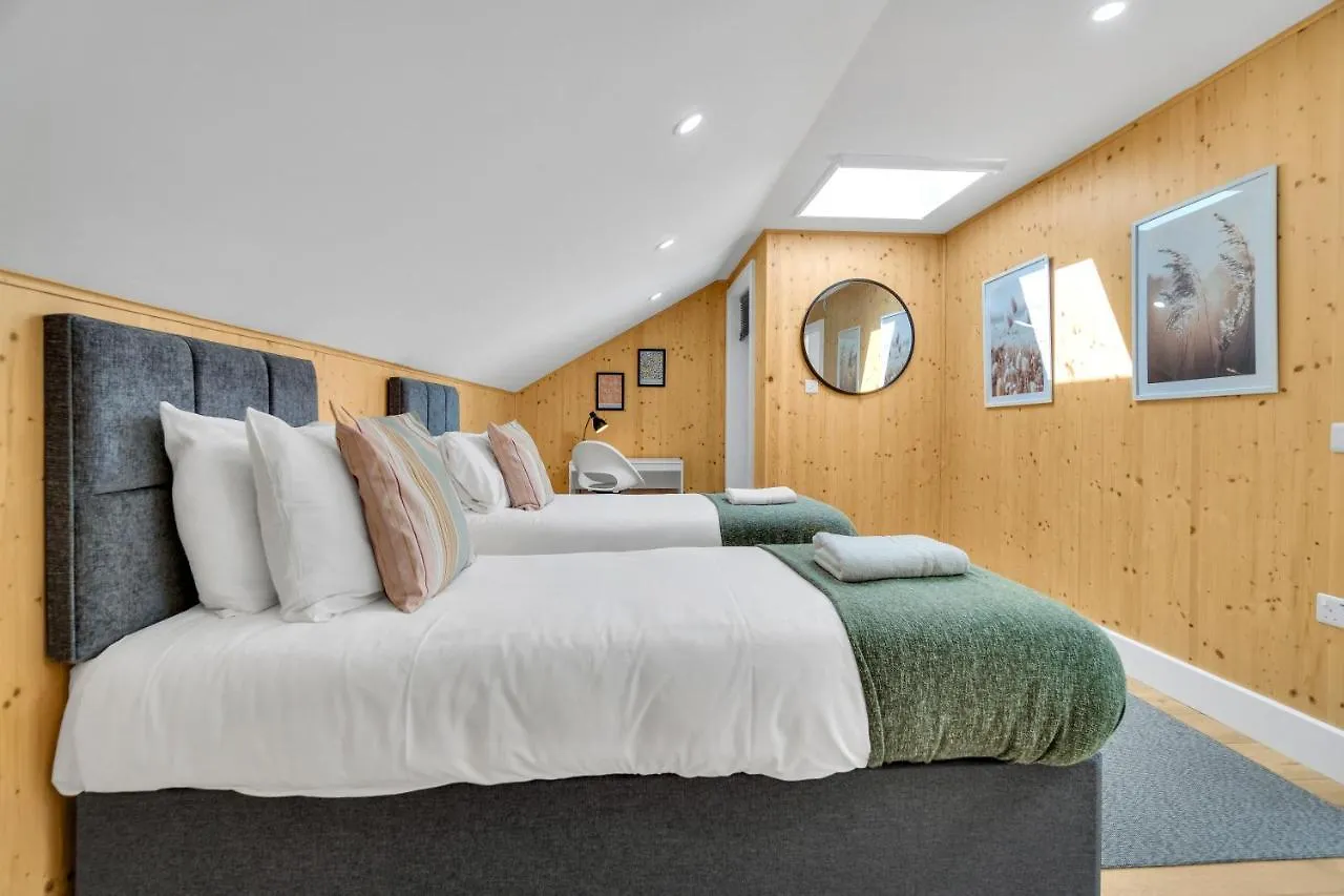 펜션 Green Mews 1 With Free Parking - By My Getaways 브라이턴