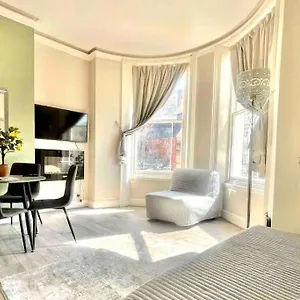 Apartment 2 Minutes From Sea Front, Brighton